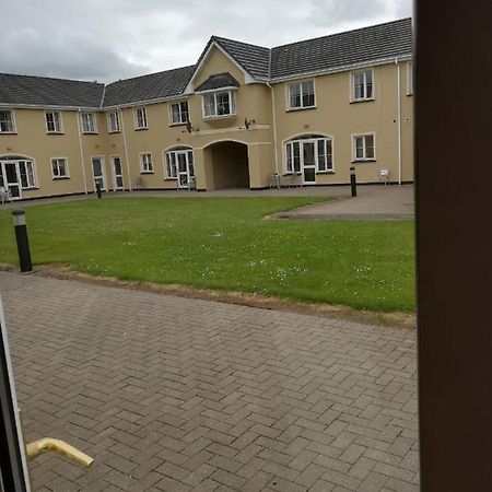 No 14 Killarney Holiday Village Cloghereen Exterior photo